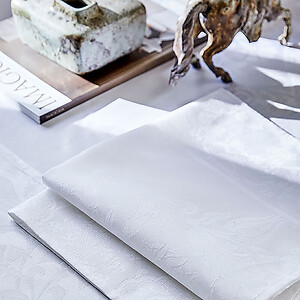 Le Jacquard Francais Voyage Iconique White Cotton Table Linens