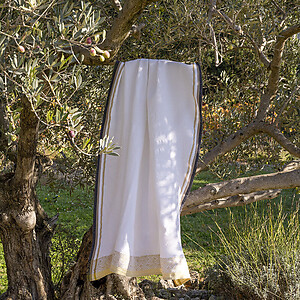 Le Jacquard Francais Amazonie White Beach Towel