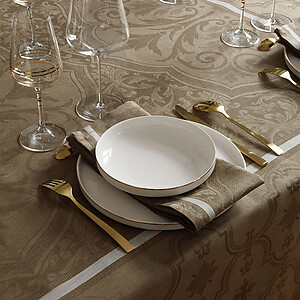 Le Jacquard Francais Armoiries Brown Patterned Table Linens