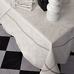 Le Jacquard Francais Armoiries Off White Patterned Table Linens