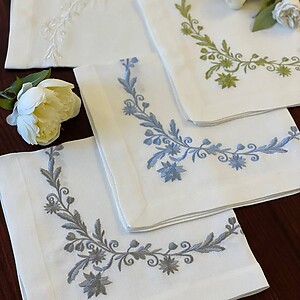 Bodrum Bella Willow Green Embroidered Linen Napkins - Set of 4