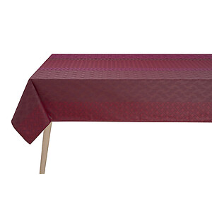 Le Jacquard Francais Caractere Enduit Red Cotton Table Linens