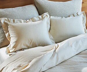 Kara Bedding: Oriental Elegance & Italian Craftsmanship