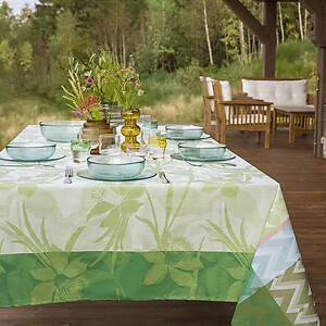 Le Jacquard Francais La Vie en Vosges Green Table Linens