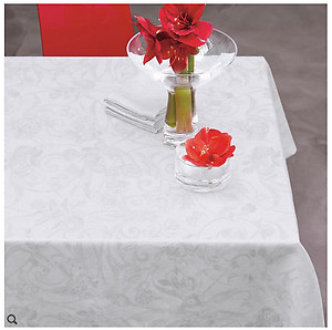 Le Jacquard Francais Tivoli White Floral Table Linens