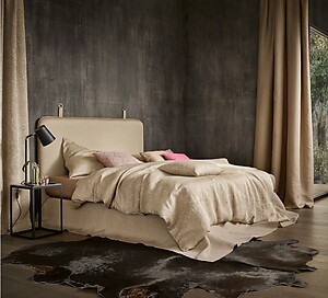 Leitner Isabella Linen Collection