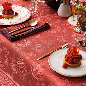 Le Jacquard Francais Romance Red