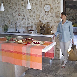 Le Jacquard Francais Marie Galante Mango Table Linens