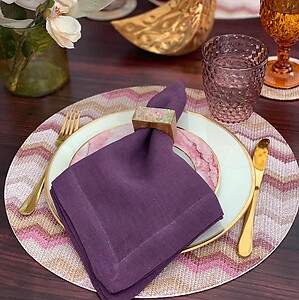 Bodrum Bargello Mauve Round Easy Care Placemats - Set of 4