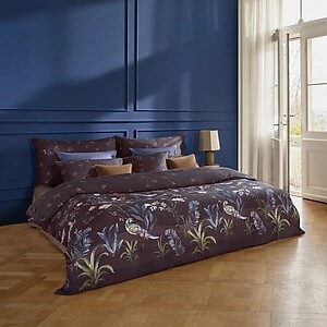 Schlossberg Gaia Aubergine Bedding Schlossberg Gaia Aubergine Bedding