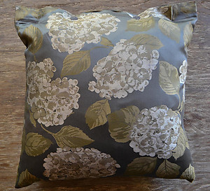 SDH Hydrangea Midnight Grey Floral Jacquard Decorative Pillow