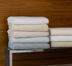 Discover Plush Softness: Sferra St. Moritz Blankets