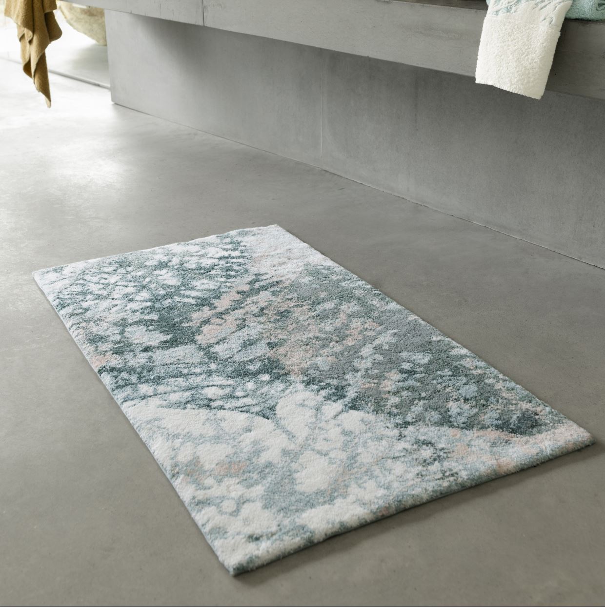 Monoke Bath Rug - Abstract Cotton Luxury from Portugal