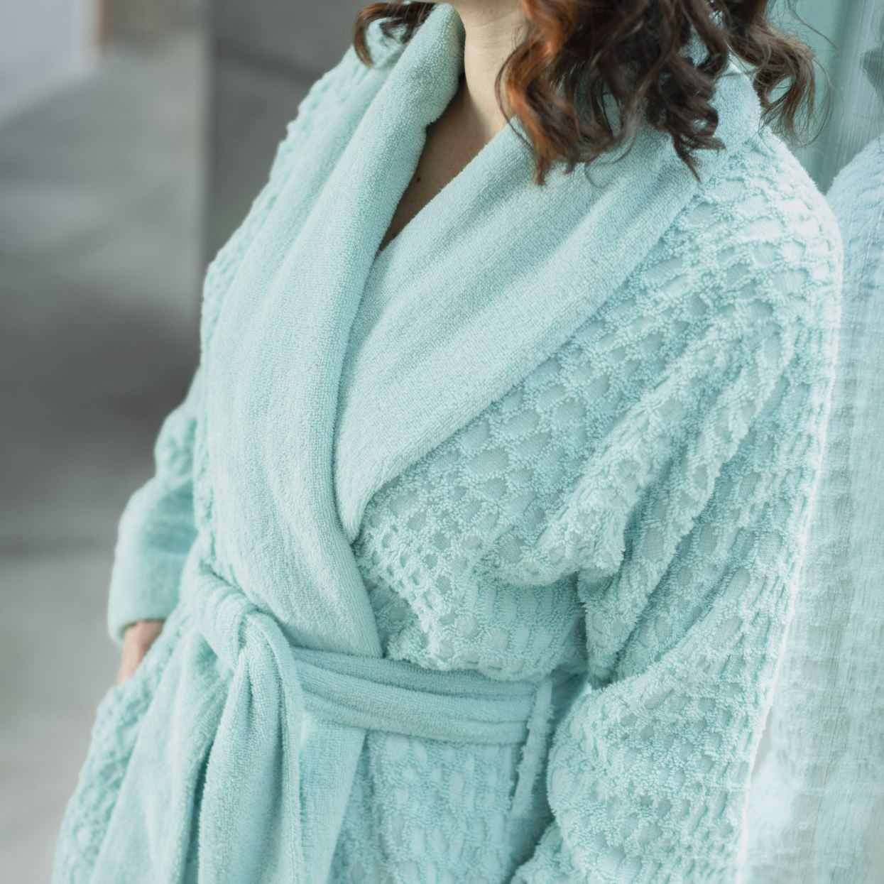 Lodge Hooded Robe in Giza Cotton - Abyss Habidecor