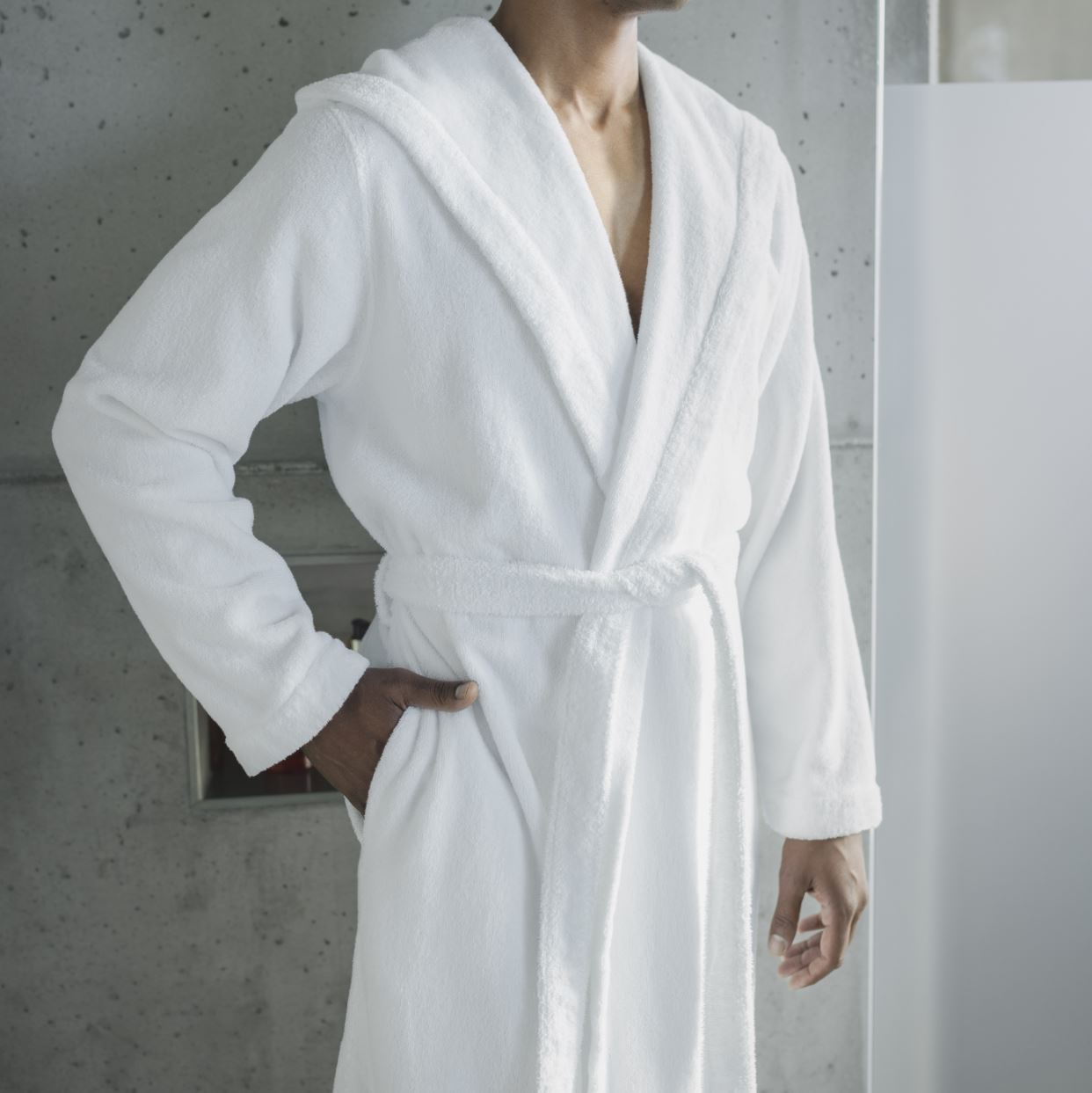 Alex Hooded Robe in Giza Egyptian Cotton - Abyss Habidecor