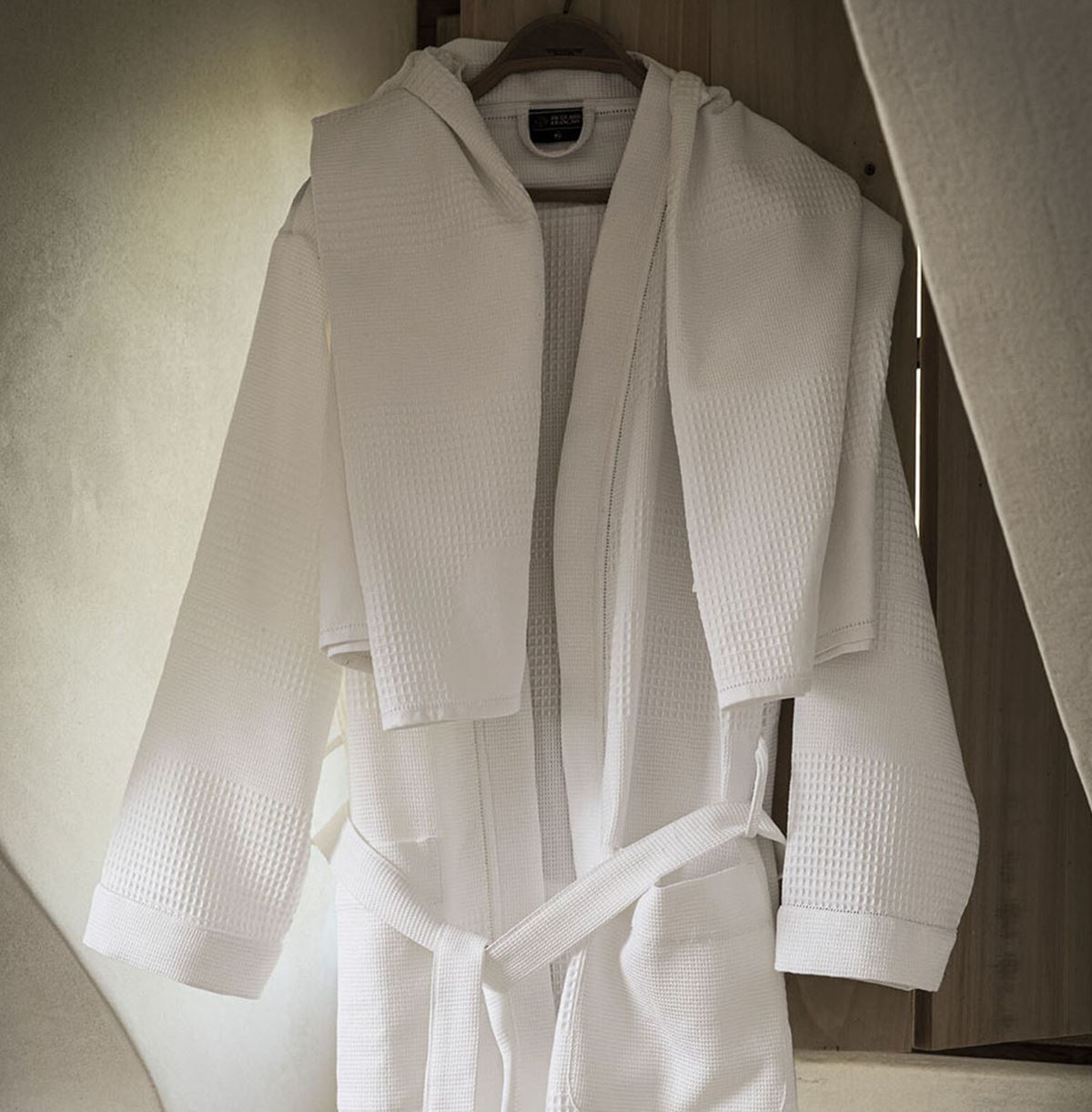 Volupté White Robe - French Waffle Cotton Elegance