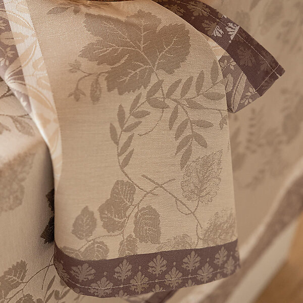 Le Jacquard Francais Manor Lane Beige