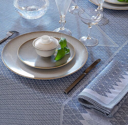 Le Jacquard Francais Club Blue Table Linens