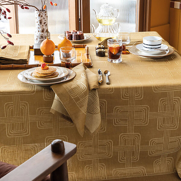 Le Jacquard Francais Hotel Particulier Brown