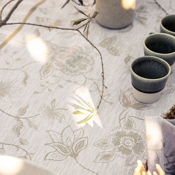 Le Jacquard Francais Ete Indien Beige