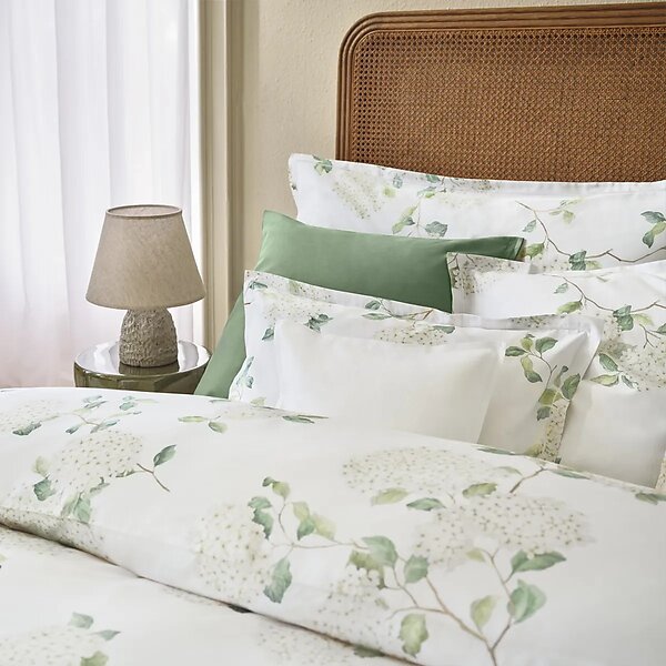 Schlossberg Hortensia Blanc Bedding