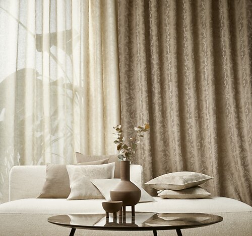 Leitner Turandot Linen Collection