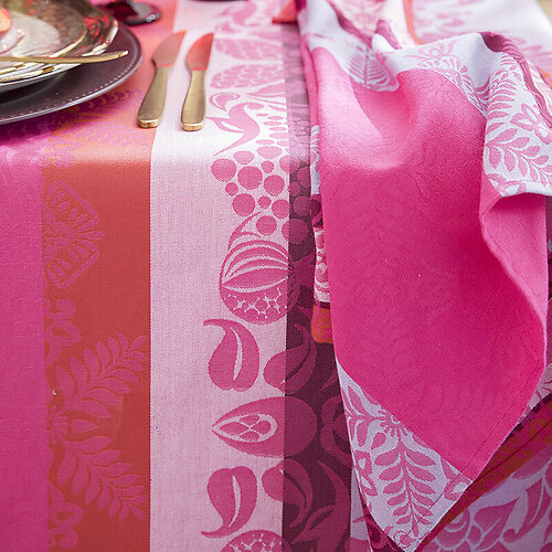 Le Jacquard Francais Mumbai Pink Cotton Table Linens