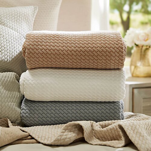 SDH Savona Bedding
